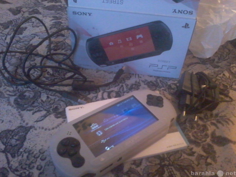 Продам: Sony PlayStation portable e1008