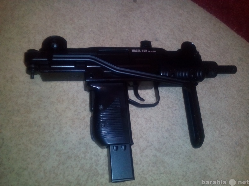 Продам: Пневматический пистолет- пулемет Smersh