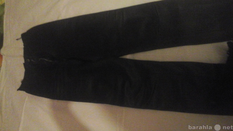 Продам: кожаные брюки женские,пр-во Италия