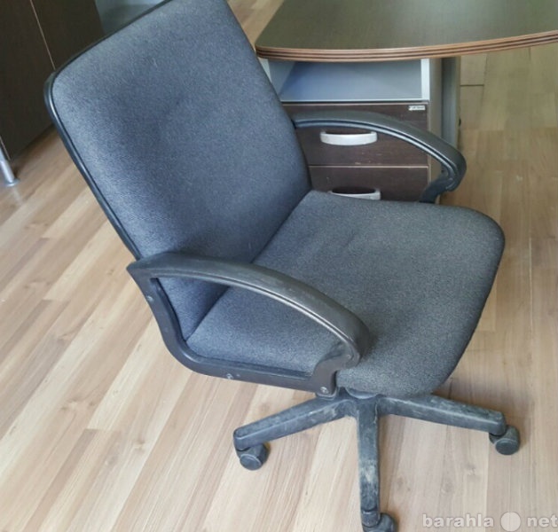 Продам: Кресло для сотрудника