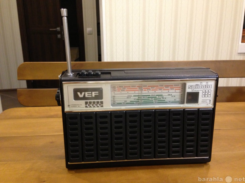Продам: Радиоприёмник VEF spidola модель - 232