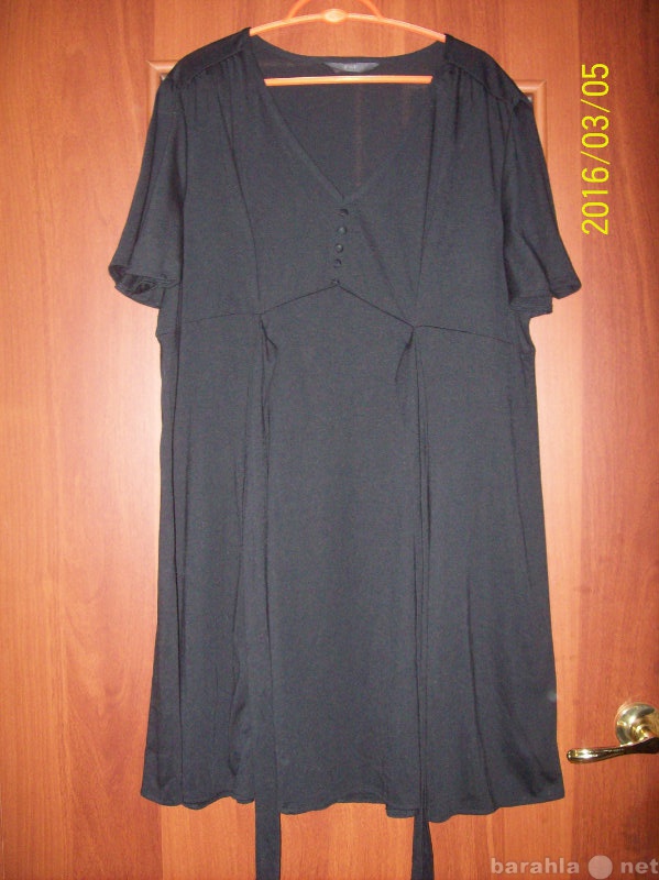 Продам: черное платье 54 размер