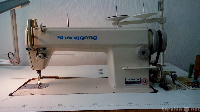 Продам: Промышленная швейная машина