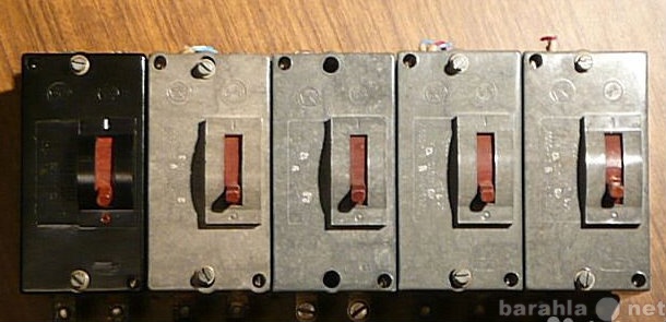 Продам: Автоматические выключатели ак63-2М, б/у