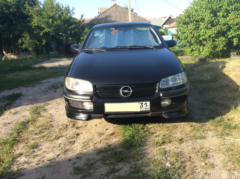 Иномарка купить белгородская область. Красивая машина Opel 1994 года поржавевшая. Машина Опель год 94 Омега город Бухара. СТО В Белгороде Опель. Белгород 1994 год фото.