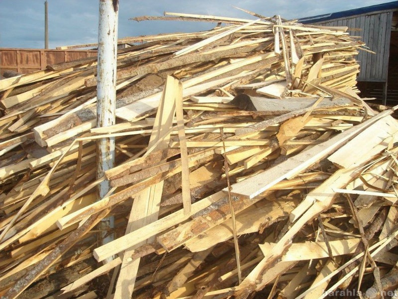 Продам: дрова сосновые срезки т 464221