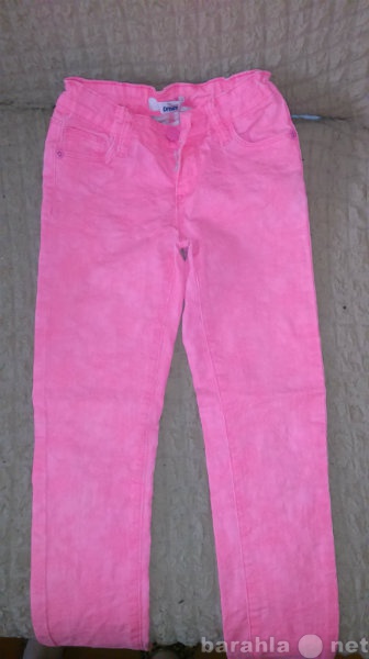 Продам: брюки, джинсы для девочки 6-9 лет