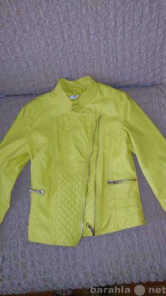 Продам: продам куртки, кофты для девочки 5-8 лет