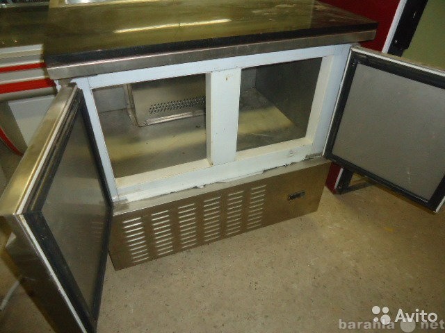 Продам: Стол холодильный рабочий пиццерийный, 2
