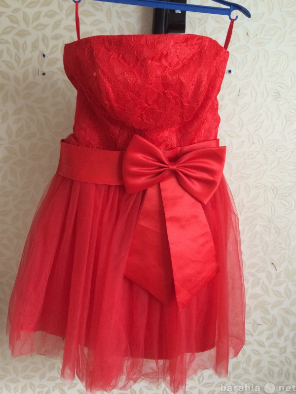 Продам: Красное платье. Платье на выпускной