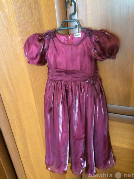 Продам: Детское праздничное платье