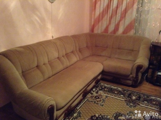 Продам: Угловой диван с креслом