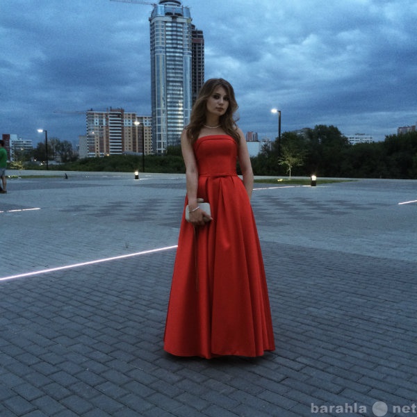 Продам: Красное вечернее платье в пол