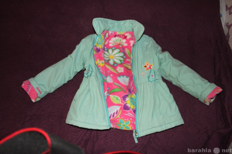Продам: Курточка утепленная для девочки