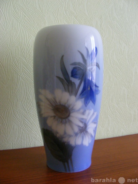 Продам: Антикварная фарфоровая ваза Royal Copenh