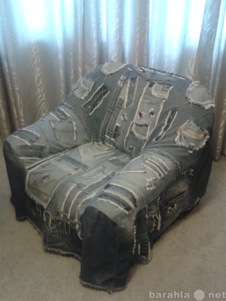 Продам: Кресло с чехлом