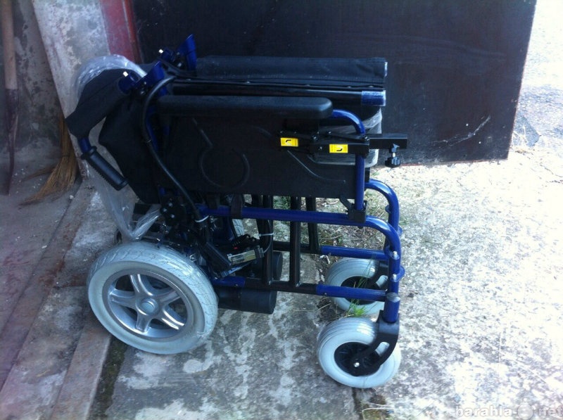 Продам: Электрическая инвалидная коляска Armed F
