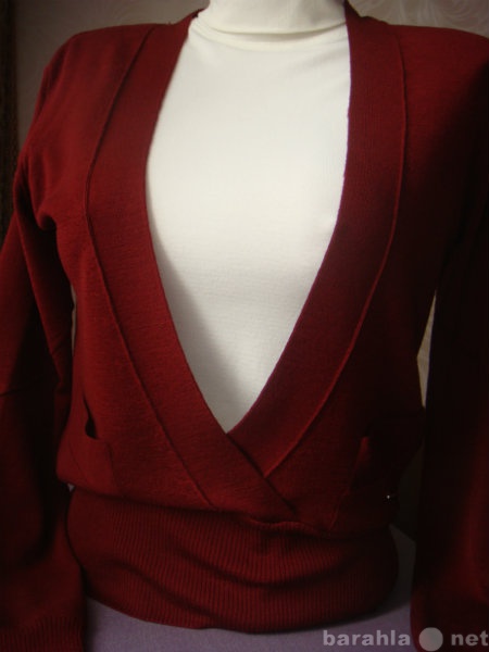 Продам: Пуловер тонкий шерстяной терракотовый