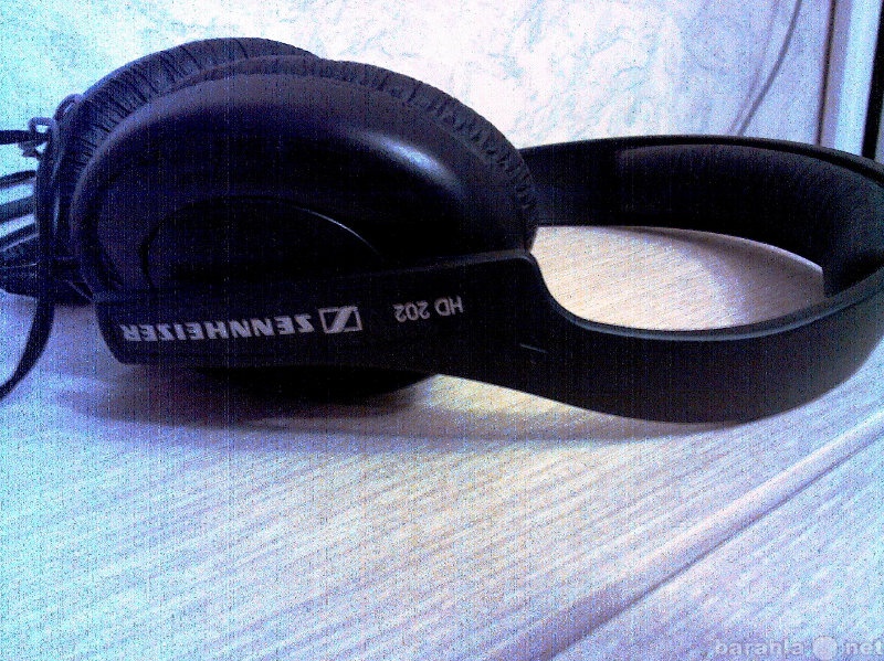 Продам: Продаю наушники Sennheiser HD 202