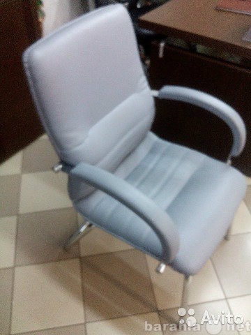 Продам: конференц кресло Linea steel