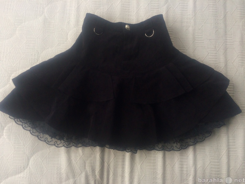 Продам: Вельветовая юбка для девочки