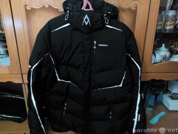 Продам: Куртка мужская зимняя VOLKL