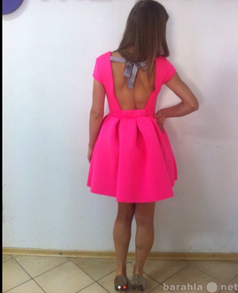 Продам: Ярко-розовое новое платье