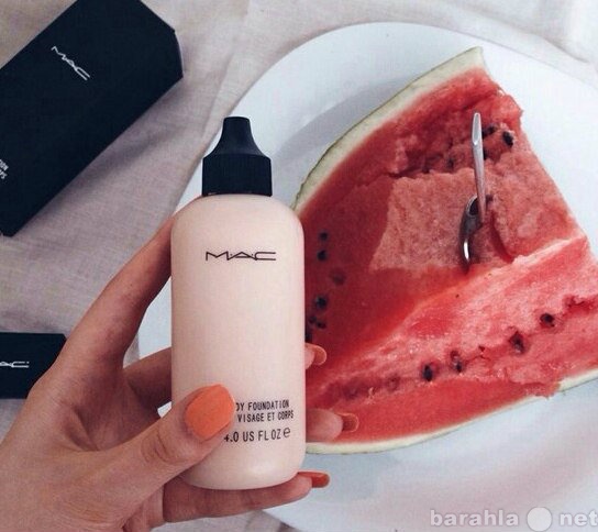 Продам: Face and Body Foundation M.A.C