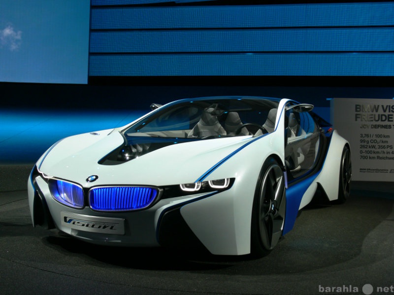 Продам: Машина на радиоуправлении Rastar BMW i8