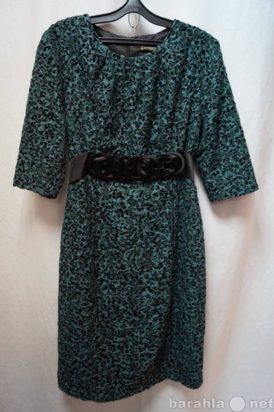 Продам: Новое кружевное платье р. 46