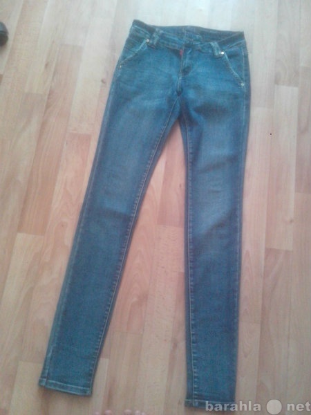 Продам: Новые джинсы, ткань стейч