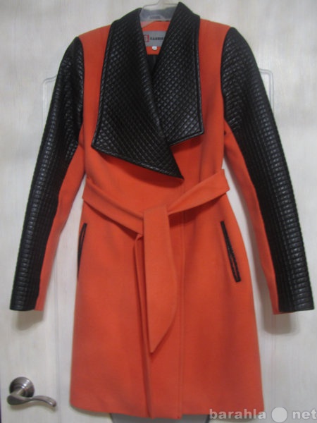 Продам: Пальто для модницы 44