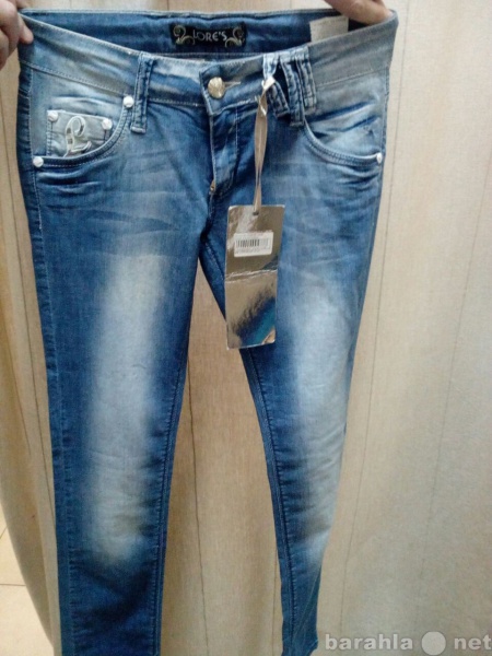 Продам: Продаются новые женские джинсы