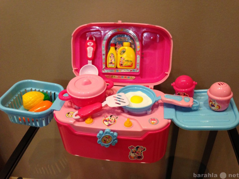 Продам: Детская кухня Minnie mouse
