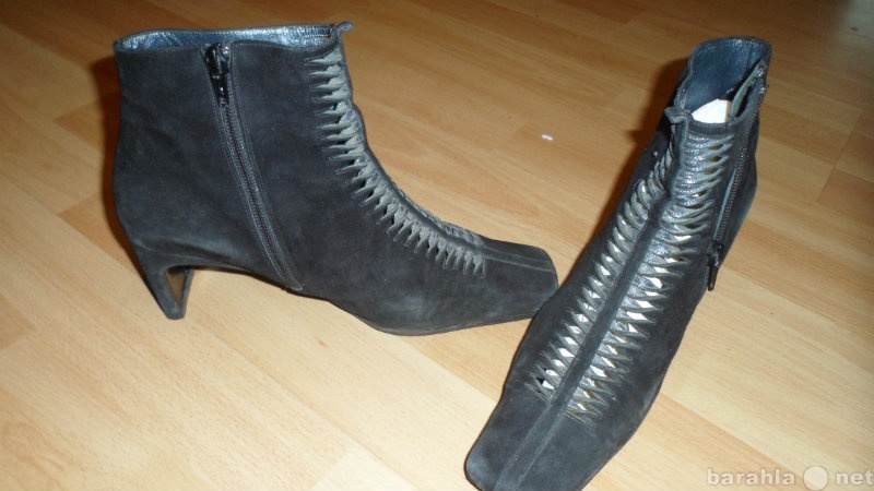 Продам: Женские ботиночки