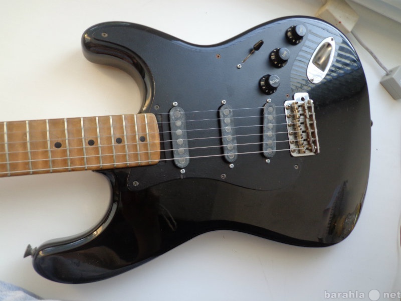 Продам: Fender Strat MIJ