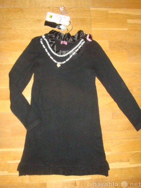 Продам: Платье трикотаж р-146-152 Италия