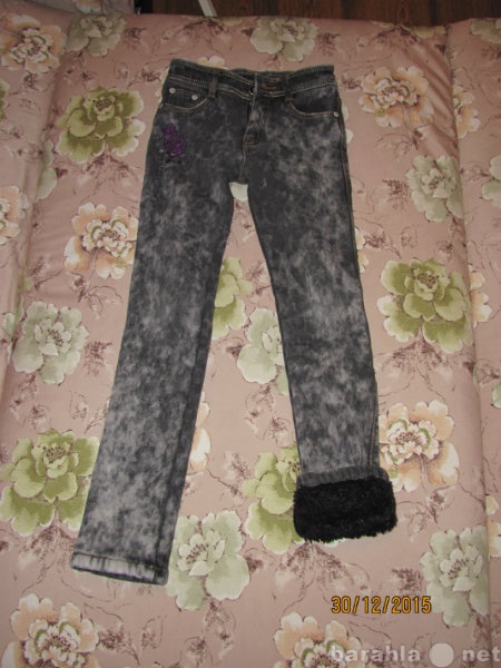 Продам: Тёплые джинсы для девочки