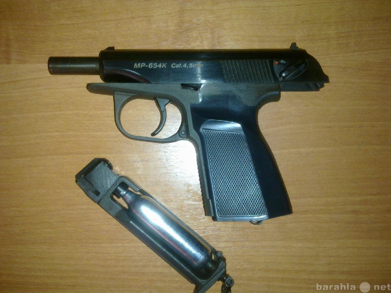 Продам: пистолет Макаров пневматический МР654К
