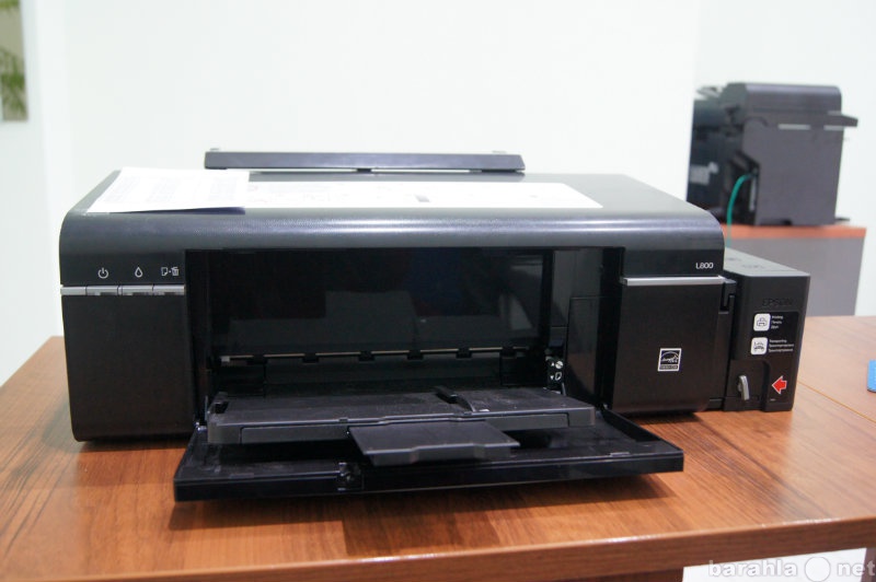Продам: цветной принтер