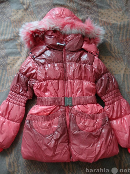 Продам: Зимняя куртка на девочку, 140см, коралл