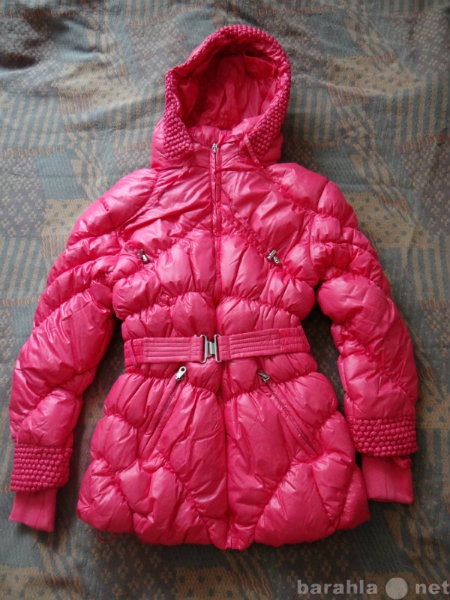 Продам: Зимнее пальто на девочку, 140см,цикламен