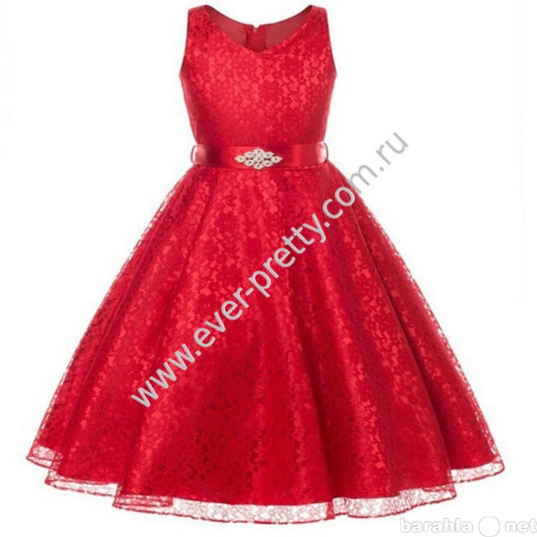 Продам: Детское платье красное кружевное