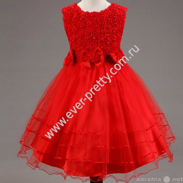 Продам: детское платье красное с цветами