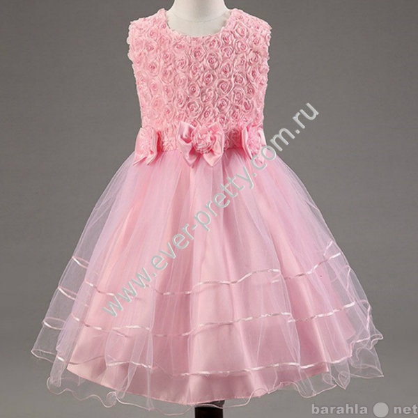 Продам: Детское платье розовое с рюшками