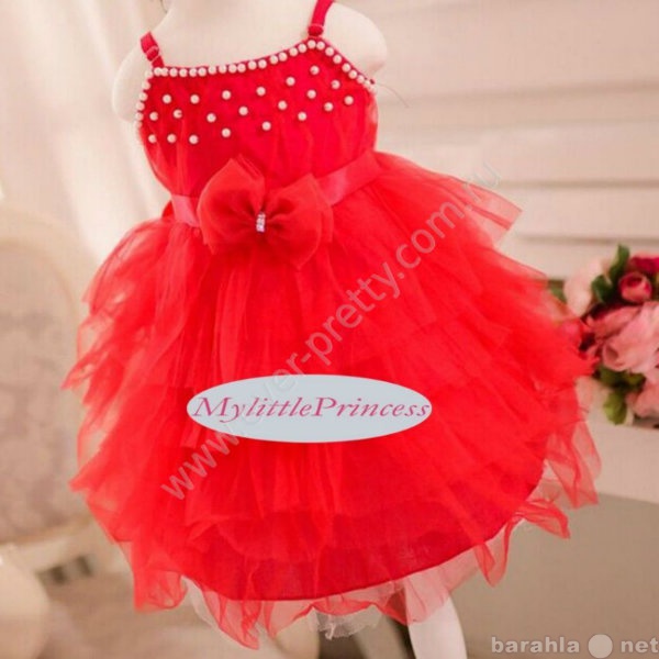 Продам: Детское платье красное на бретельках
