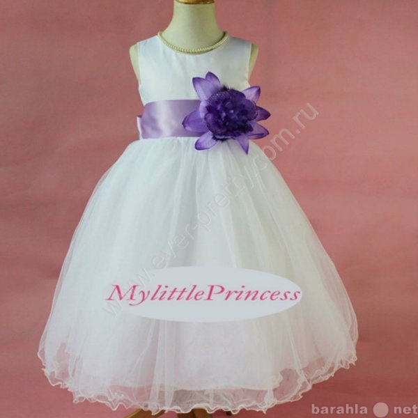 Продам: Детское платье с сиреневым цветком