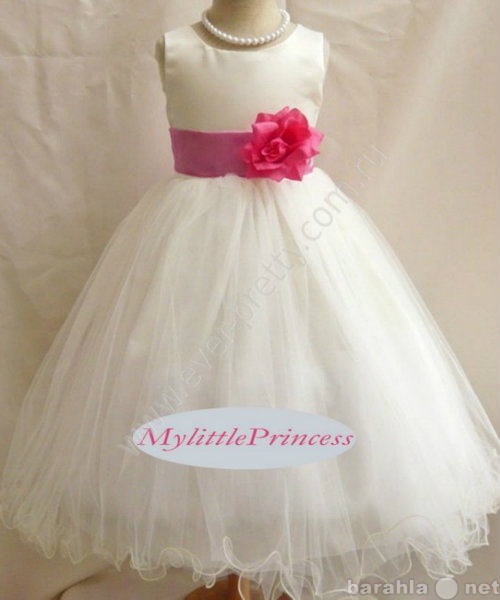 Продам: Детское платье с розовым цветком