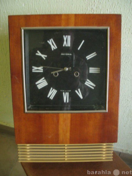 Продам: механические настенные часы с боем