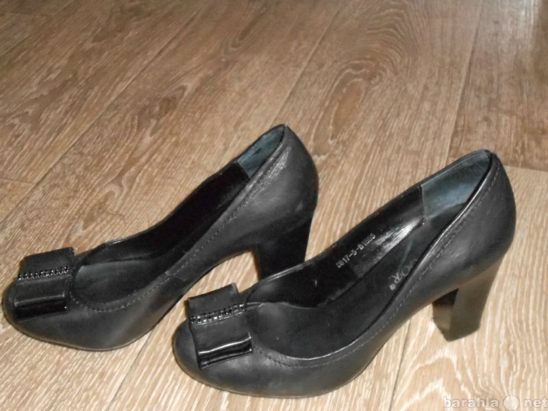 Продам: Туфли женские 35 размер